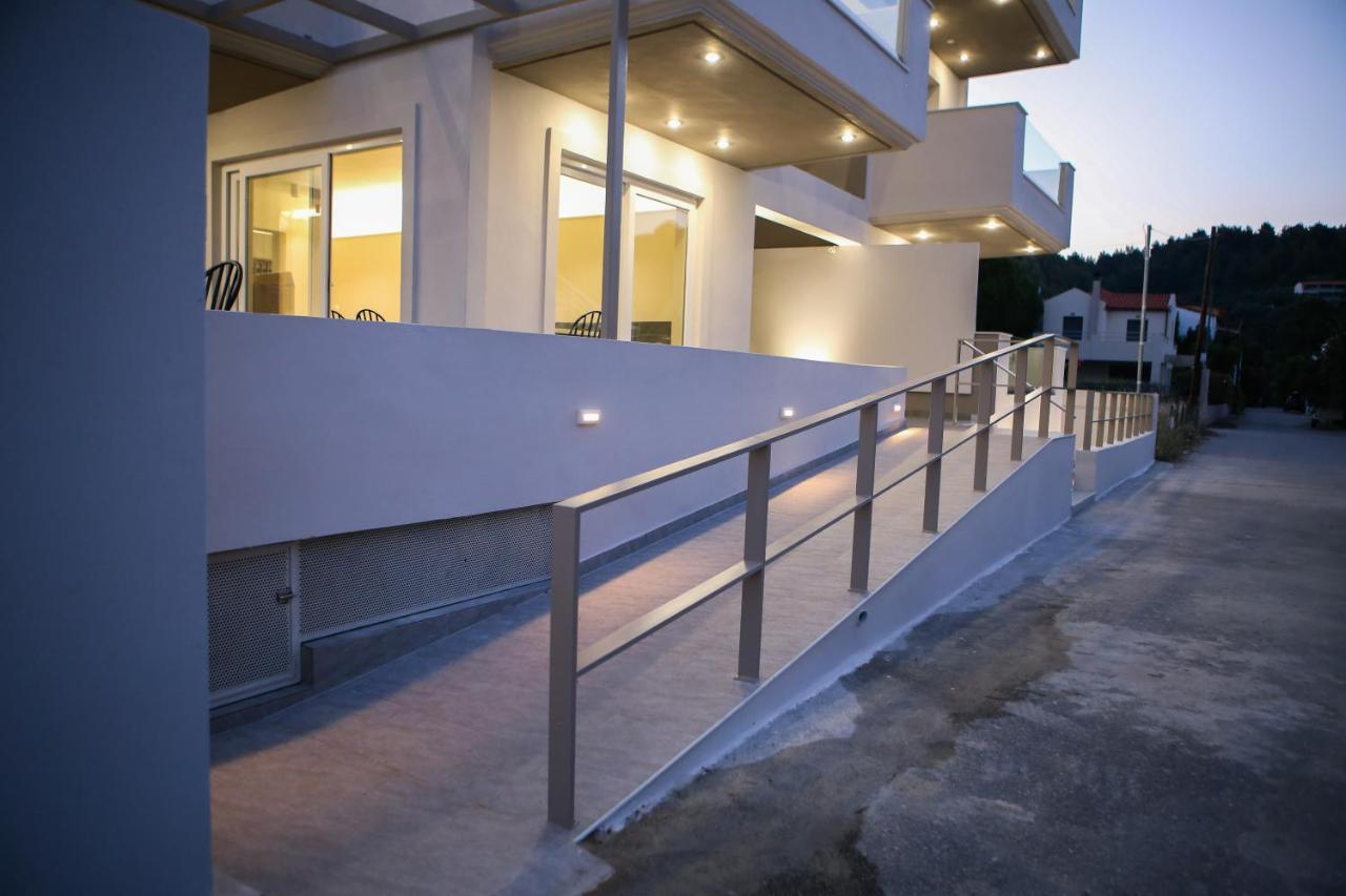 Verano Apartments Agia Anna  Esterno foto